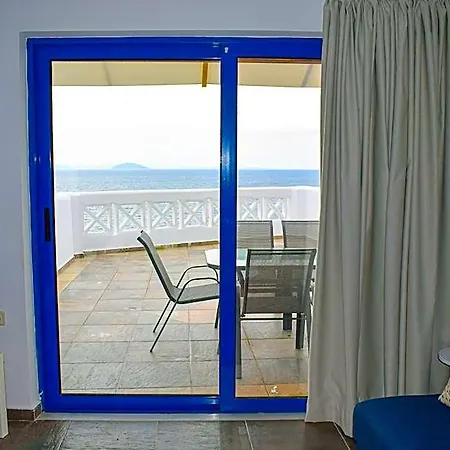 Muses Seaside Hotel
