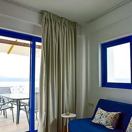 Muses Seaside Hotel